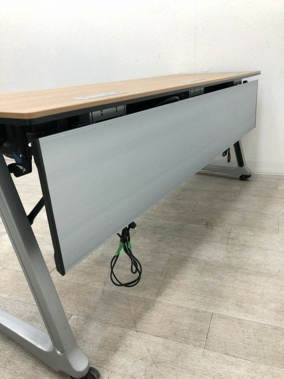 オカムラインターアクトプロ（INTERACT PRO）シリーズ 1800サイドスタックテーブル 商品画像11