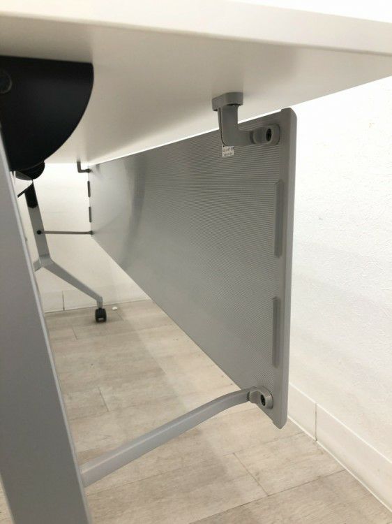 コクヨLeafline(リーフライン)シリーズ 1800平行スタックテーブル 商品画像9