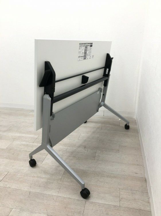 コクヨLeafline(リーフライン)シリーズ 1200平行スタックテーブル 商品画像18