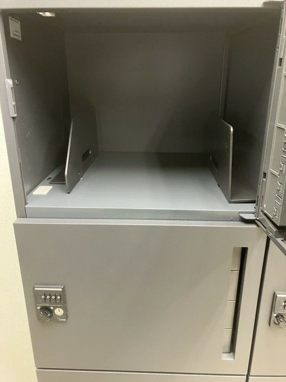 イトーキシンラインシリーズ 6人用ダイヤル式パーソナルロッカー 商品画像6