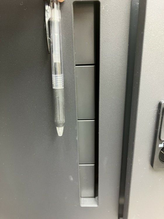 イトーキシンラインシリーズ 6人用ダイヤル式パーソナルロッカー 商品画像10