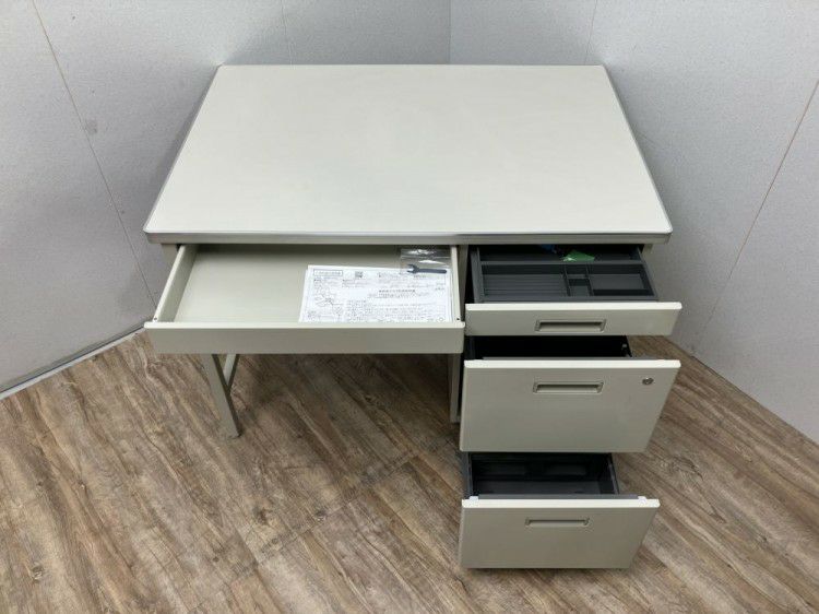 トヨスチール5号片袖デスク 商品画像3