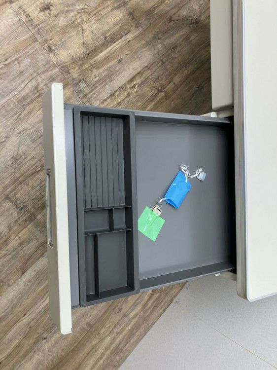 トヨスチール5号片袖デスク 商品画像4