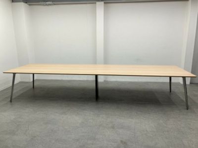 ウチダ（内田洋行）レムナ（LEMNA）シリーズ 4000ミーティングテーブル 商品画像1