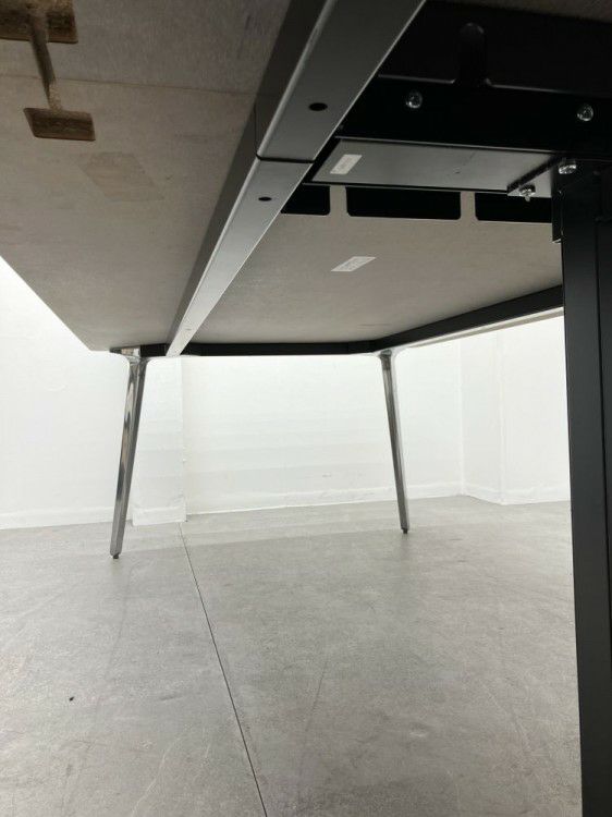 ウチダ（内田洋行）レムナ（LEMNA）シリーズ 4000ミーティングテーブル 商品画像9