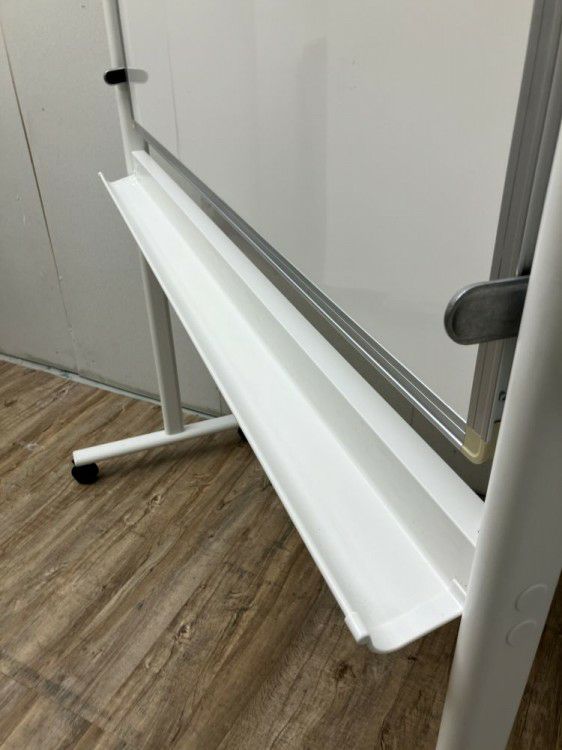 イトーキ1310脚付両面ホワイトボード 商品画像3