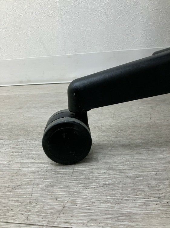 プラスプリセアシリーズ 可動肘付プリセアチェア 商品画像13