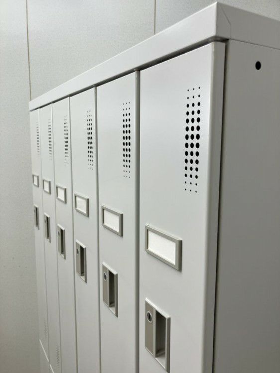 豊国工業12人用ロッカー 商品画像7