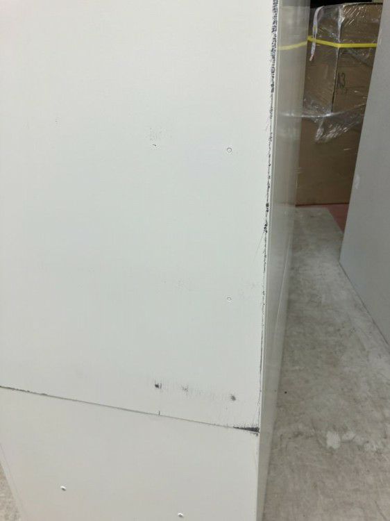 オカムラレクトラインシリーズ ラテラル付き24人用貴重品ロッカー 商品画像9