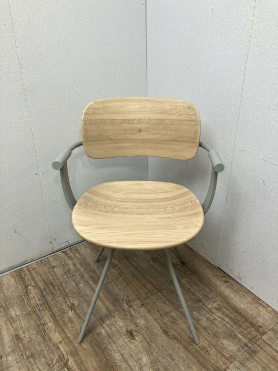 イトーキvertebra03（バーテブラ03 ）シリーズ 肘付バーテブラ03チェア 商品画像3