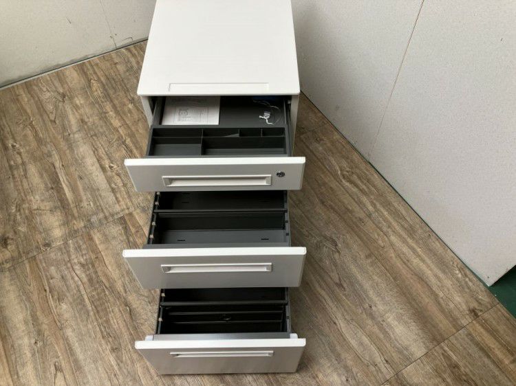 トヨスチール1000平デスク+ワゴンセット 商品画像10