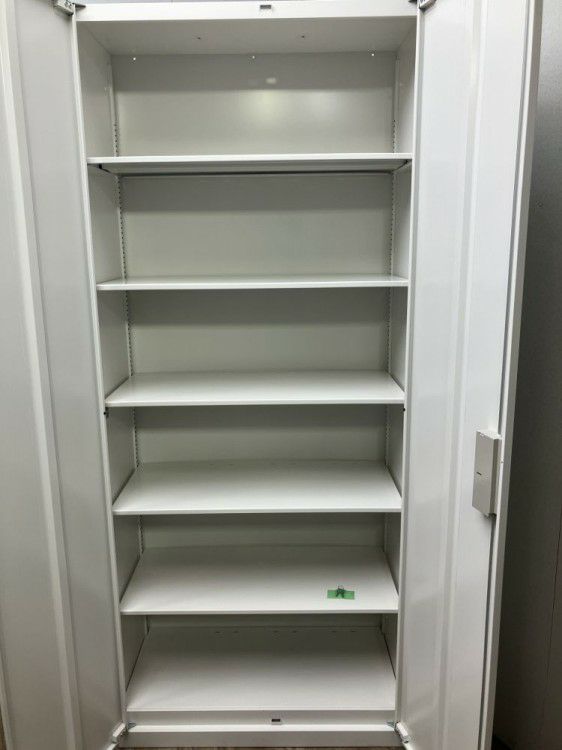 イトーキシンラインシリーズ 壁面両開き書庫 商品画像4