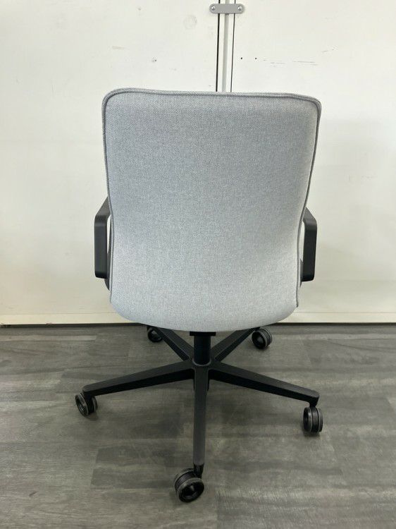 コクヨファブレ(FABRE) シリーズ 固定肘付ファブレチェア 商品画像4