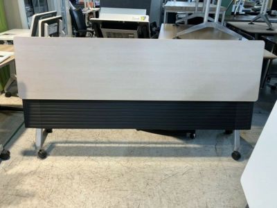 コクヨKTシリーズ 1800サイドスタックテーブル 商品画像1