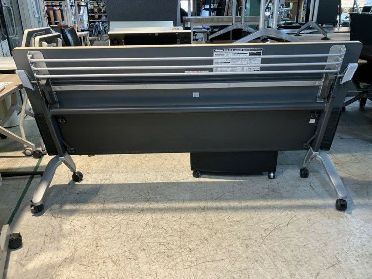 コクヨKTシリーズ 1800サイドスタックテーブル 商品画像3