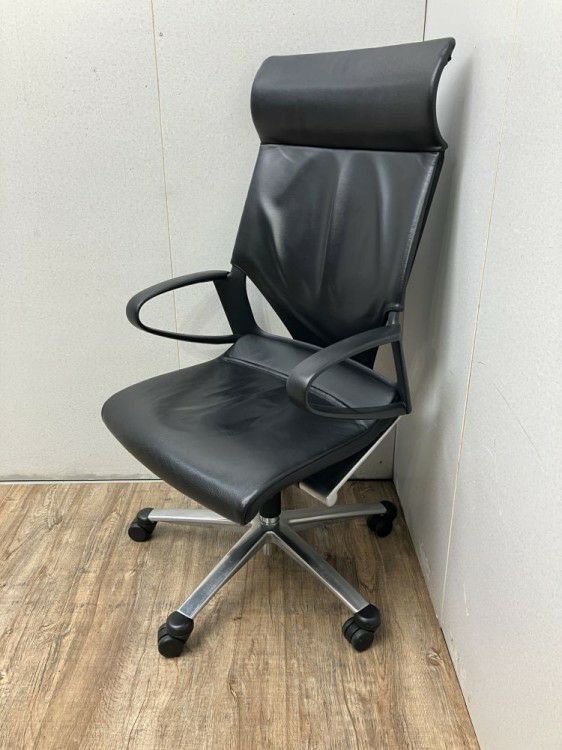 Wilkhahn（ウィルクハーン）モダス（Modus）チェア 固定肘付モダスチェア 商品画像1