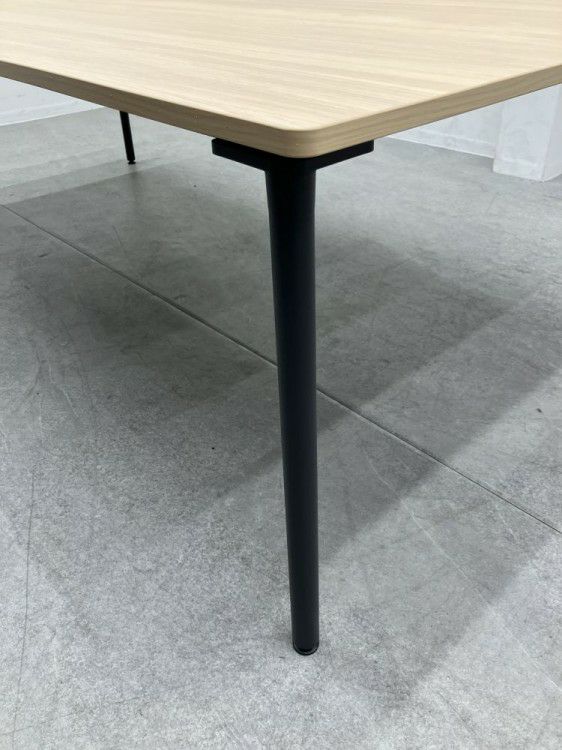 イトーキActiveField(アクティブフィールド)シリーズ 2400ミーティングテーブル 商品画像3