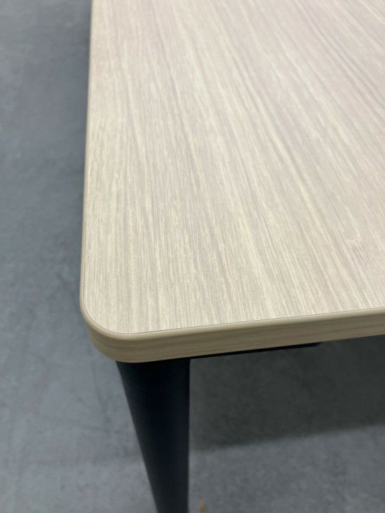 イトーキActiveField(アクティブフィールド)シリーズ 2400ミーティングテーブル 商品画像7