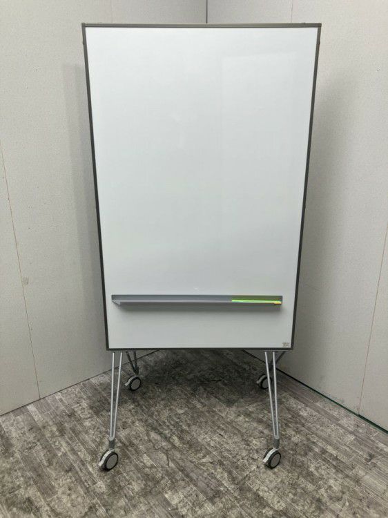 ライオン縦型脚付両面ホワイトボード 商品画像1