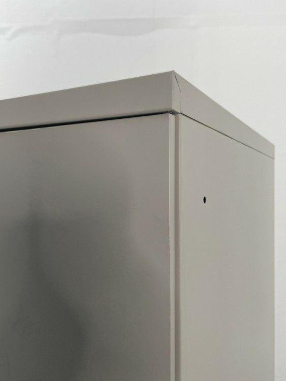 オカムラKZ-シリーズ 9人用ロッカー 商品画像4