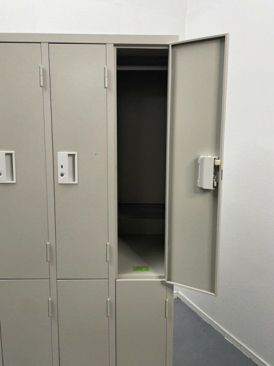 ムゲンドウ8人用ロッカー 商品画像7