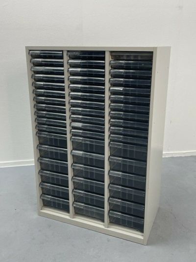 オカムラSAシリーズ クリアトレーキャビネット 商品画像1