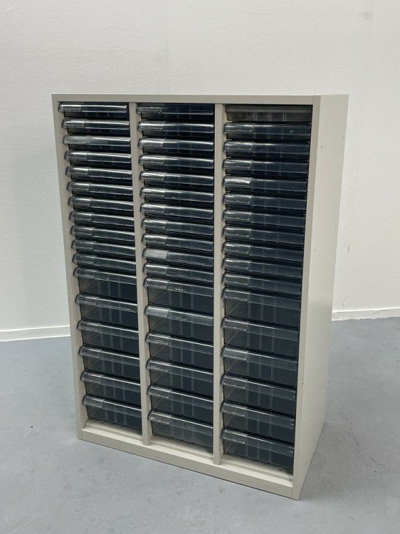 オカムラSAシリーズ クリアトレーキャビネット 商品画像1