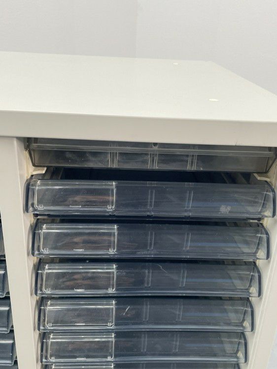 オカムラSAシリーズ クリアトレーキャビネット 商品画像10