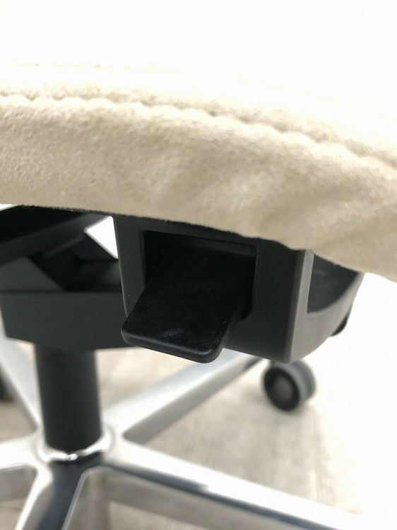 コクヨファブレ(FABRE) シリーズ ファブレチェア 商品画像13