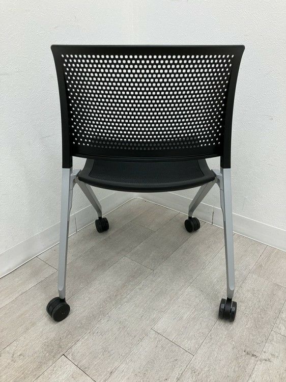 コクヨスプラインシリーズ ネスティングチェア4脚セット 商品画像7