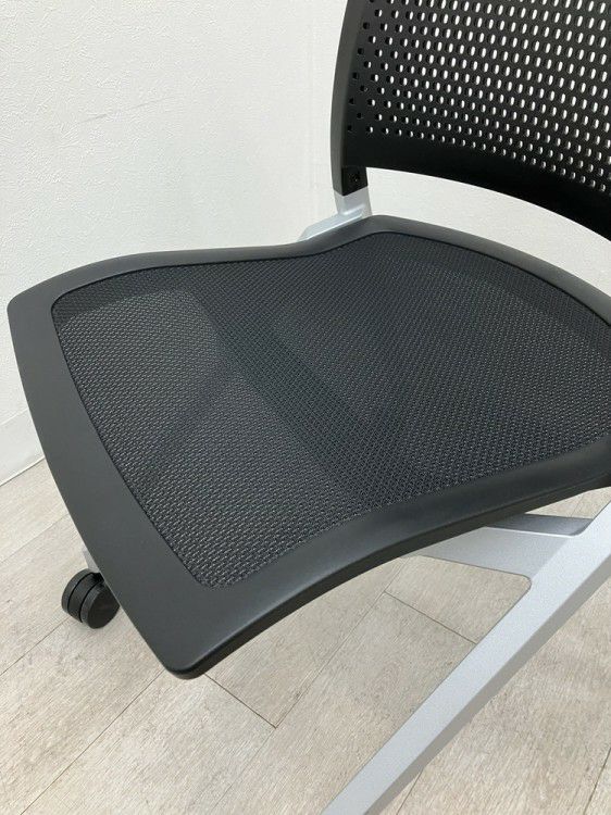 コクヨスプラインシリーズ ネスティングチェア4脚セット 商品画像11