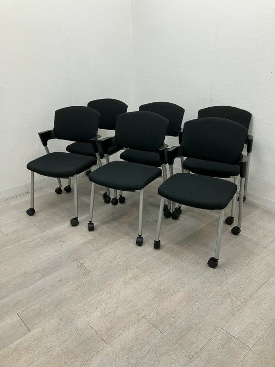 コクヨプロッティシリーズ スタッキングチェア6脚セット 商品画像1