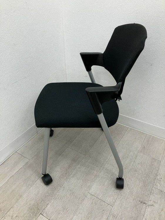 コクヨプロッティシリーズ スタッキングチェア6脚セット 商品画像8