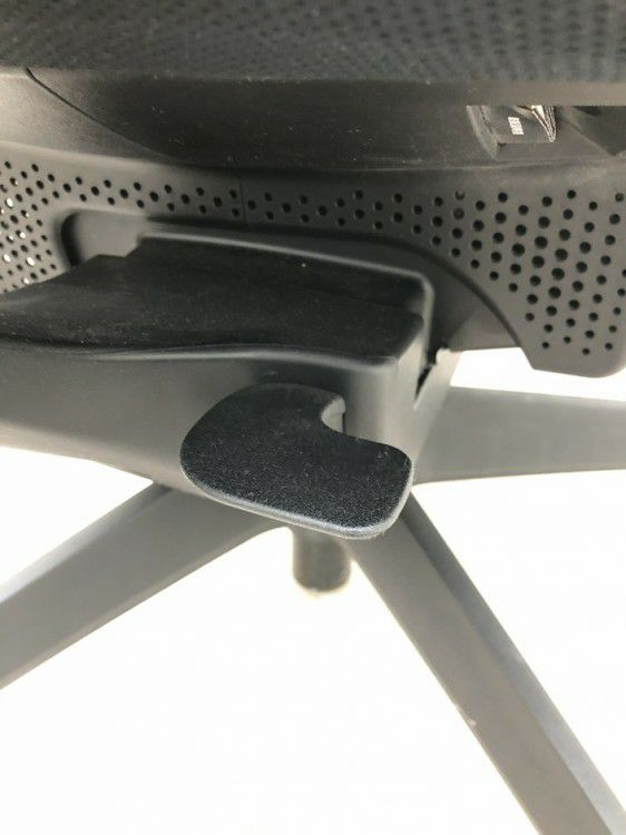 コクヨing(イング)チェア 固定肘付イングチェア 商品画像14