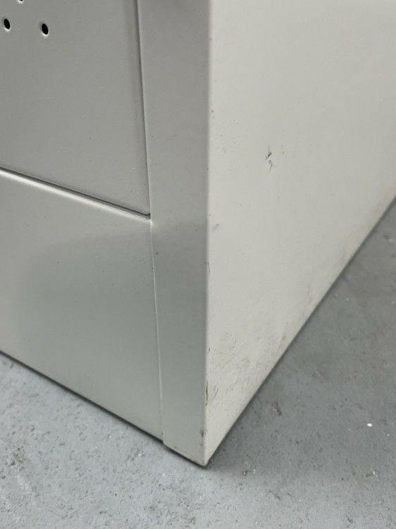 コクヨLKシリーズ　（コクヨ） 4人用ロッカー 商品画像5