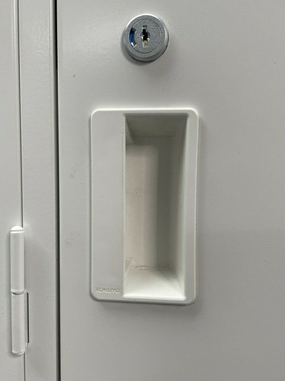 コクヨLKシリーズ　（コクヨ） 4人用ロッカー 商品画像6
