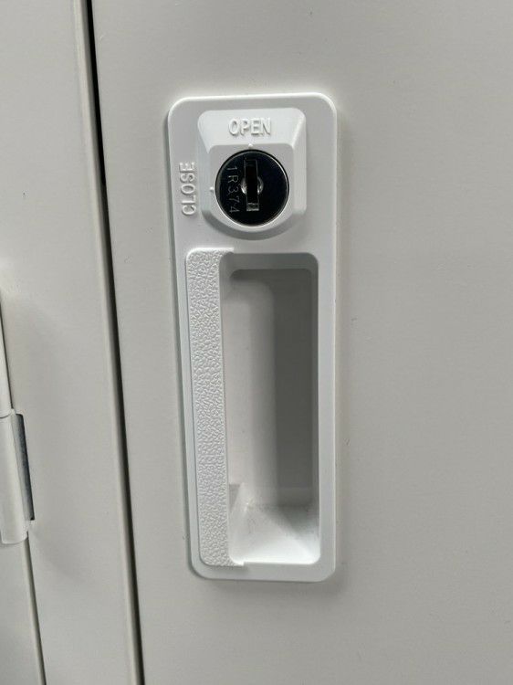 ライオン4人用ロッカー 商品画像6