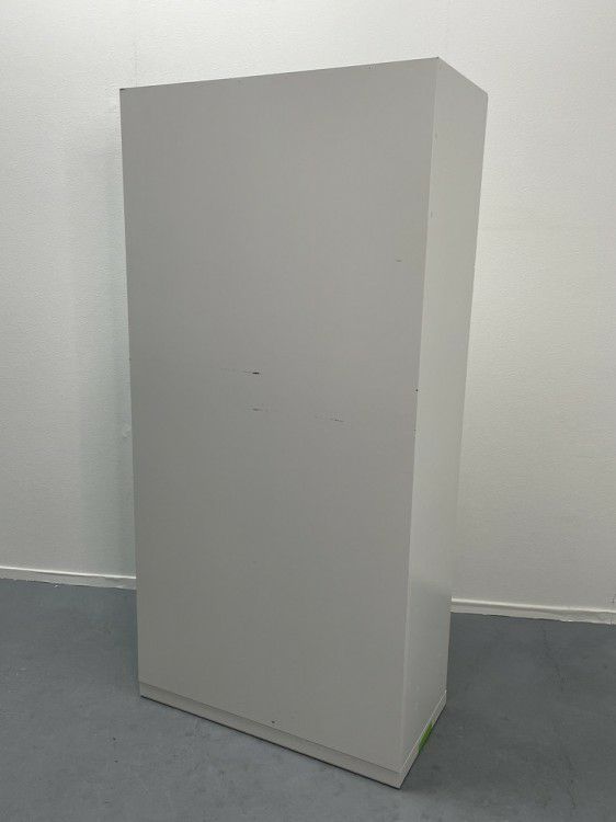 ウチダ（内田洋行）8人用パーソナルロッカー 商品画像3