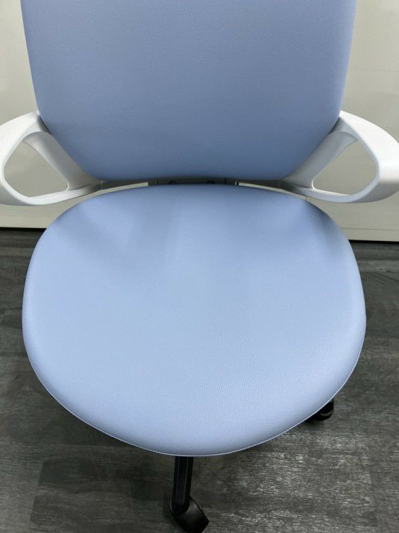 コクヨピコラリビナ(picora livina)シリーズ 固定肘付ピコラリビナチェア 商品画像9