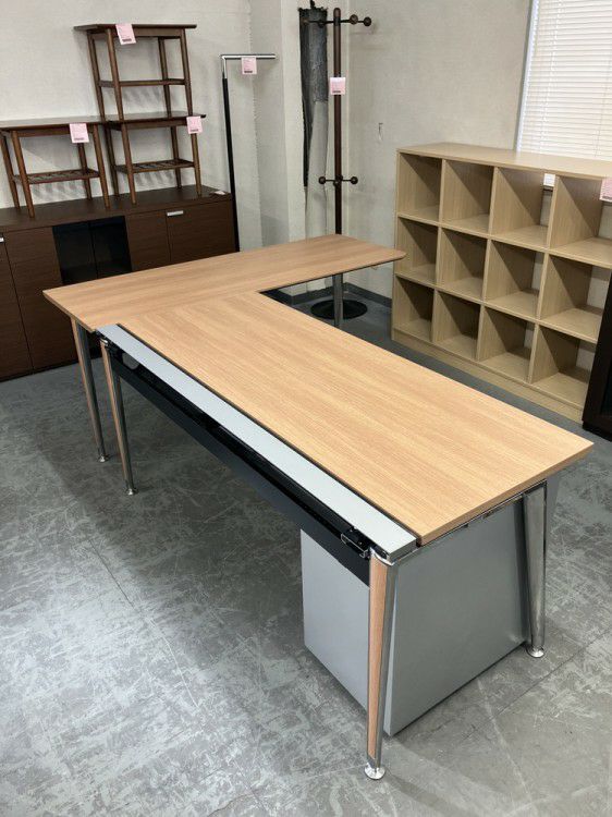 オカムラプロシード/プロステージ クレストシリーズ L型デスク+ワゴンセット 商品画像1