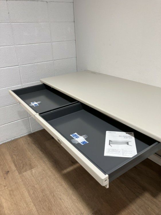 コクヨセールスマンデスクシリーズ 1400平デスク 商品画像5