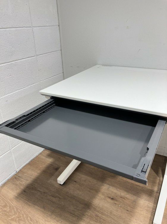 コクヨisシリーズ 700平デスク 商品画像5