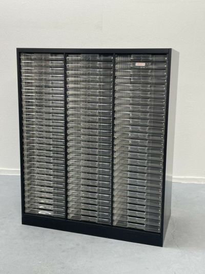 ライオンEWシリーズ クリアトレーキャビネット 商品画像1