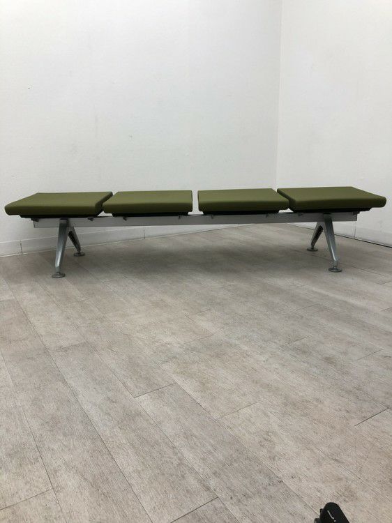 コクヨ4700シリーズ 4人掛けロビーチェア 商品画像3