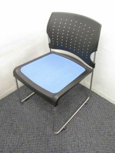 コクヨ プレドチェア 商品画像1