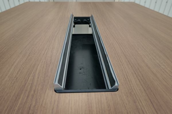 オカムラLiftio(リフティオ)シリーズ 1800スタンディングテーブル 商品画像4