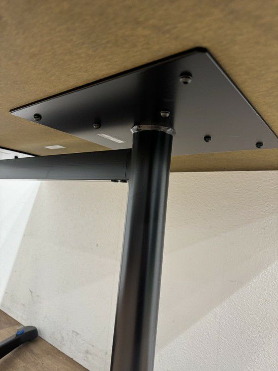 オカムラアクティアフェローシリーズ ミーティングテーブル 商品画像6