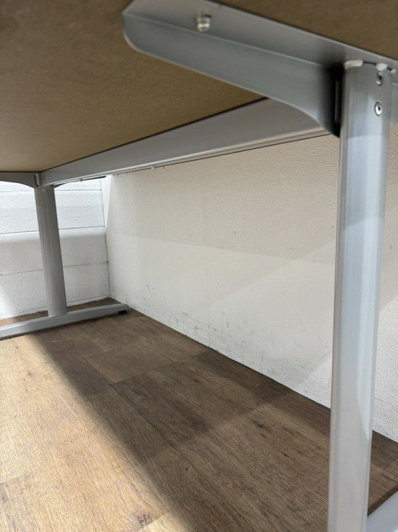 オカムラ8177シリーズ ミーティングテーブル 商品画像7