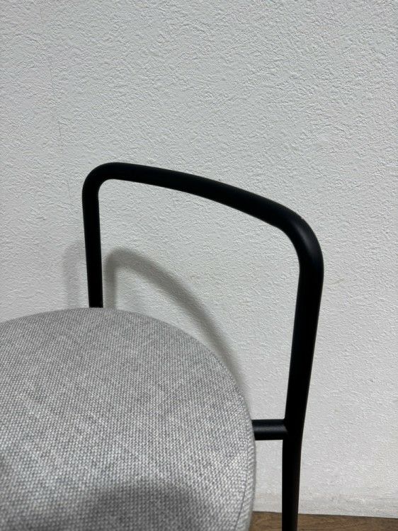 コクヨデイズオフィス ハングライクシリーズ ハイチェア 商品画像4