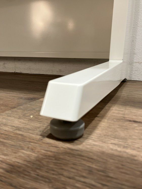 オカムラADVANCE（アドバンス）シリーズ 1600平デスク 商品画像3